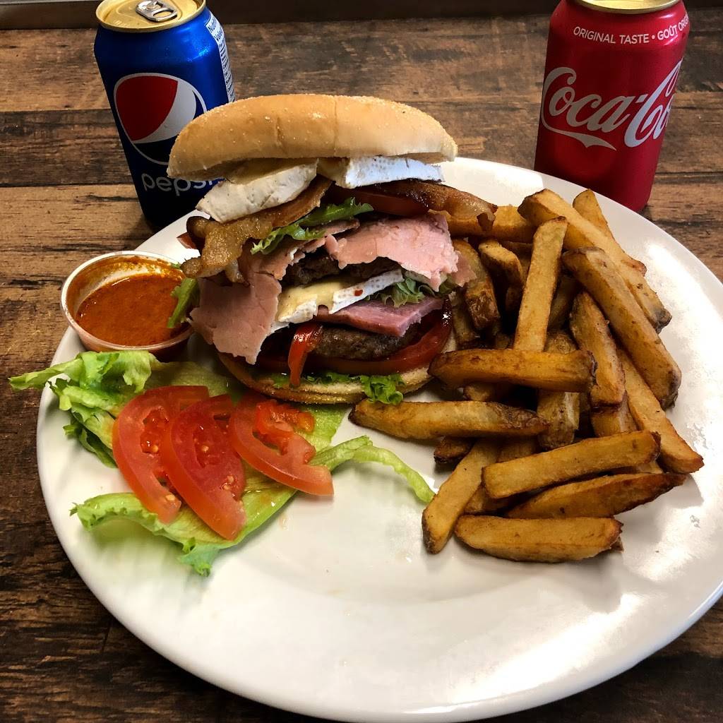 Union des Grillades | restaurant | 998 Rue de lUnion, Sainte-Catherine, QC J5C 1B3, Canada | 4508451855 OR +1 450-845-1855