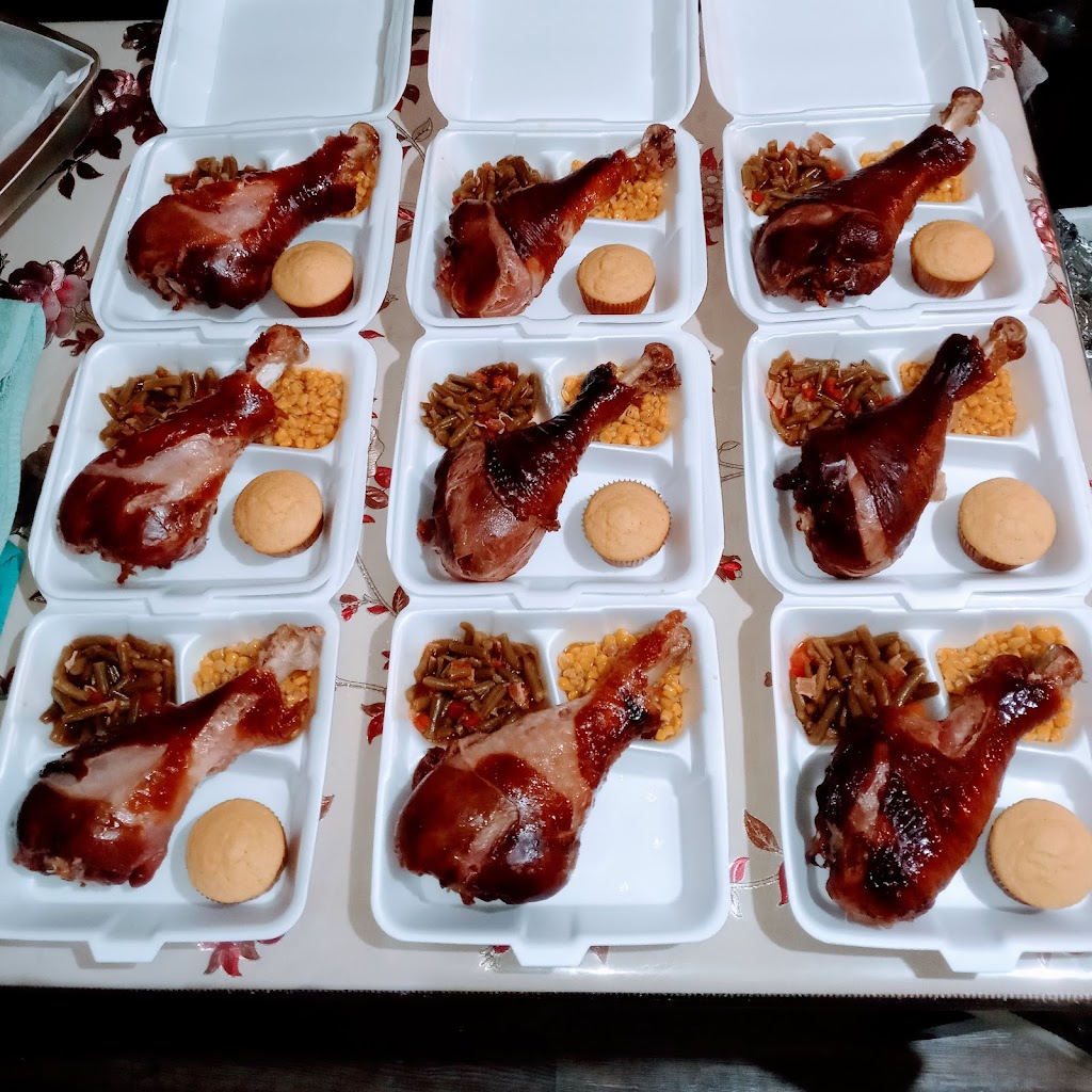 @J&Ms Foods & Catering | restaurant | 504 N Main St, Del Rio, TX 78840, USA | 8303138978 OR +1 830-313-8978