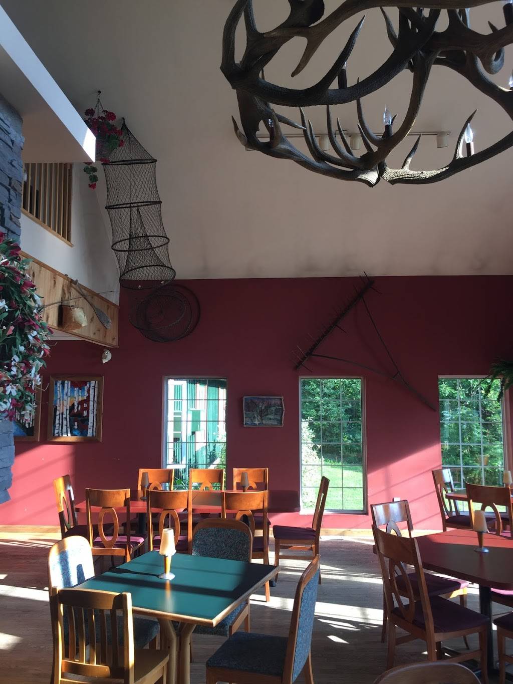 Auberge des Deux Rives | restaurant | 339 chemin du Lac Ste-Marie Kazabazua, Lac-Sainte-Marie, QC J0X 1Z0, Canada | 8194673797 OR +1 819-467-3797