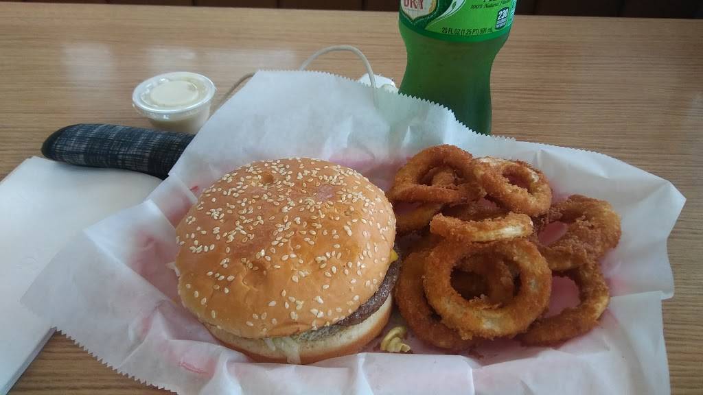 Mr Js | restaurant | 1803 Kishwaukee St, Rockford, IL 61104, USA | 8159628009 OR +1 815-962-8009