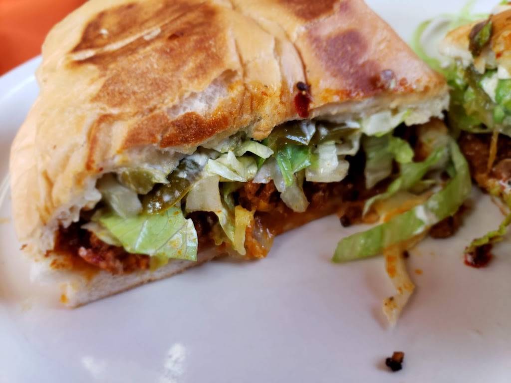 Juanitas Taqueria | restaurant | 2035 Singleton Blvd, Dallas, TX 75212, USA | 2149055191 OR +1 214-905-5191