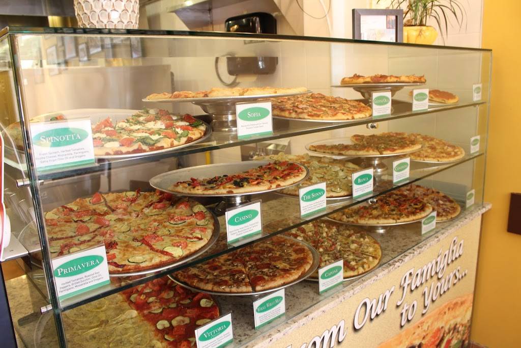 Pizzaiolo Gourmet Pizza | restaurant | 341 Lakeshore Rd E, Oakville, ON L6J 1J6, Canada | 9053373377 OR +1 905-337-3377