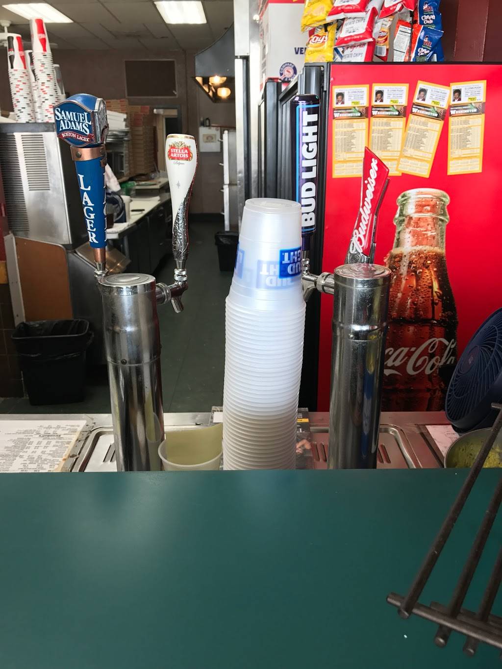 Pizza Stop | restaurant | 2231 Bel Pre Rd, Silver Spring, MD 20906, USA | 3015983200 OR +1 301-598-3200