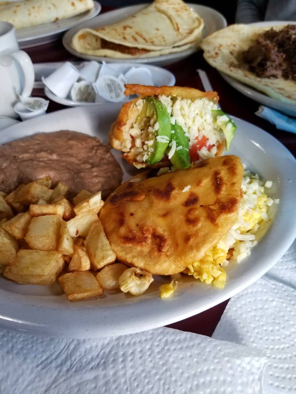 Pinto Bean | restaurant | 4103 N Main St, Victoria, TX 77901, USA | 3615747813 OR +1 361-574-7813
