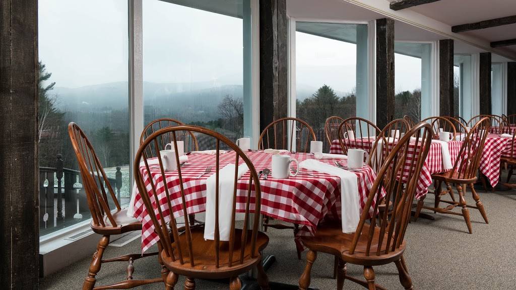 The Stowehof | restaurant | 434 Edson Hill Rd, Stowe, VT 05672, USA | 8022539722 OR +1 802-253-9722