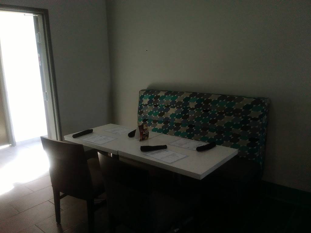 Bistro C Bar & Restaurant | restaurant | 4770 Plaza Dr, Irving, TX 75063, USA | 9725141757 OR +1 972-514-1757