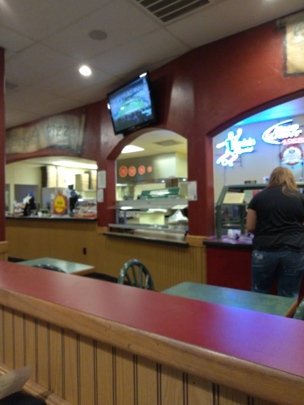 Round Table Pizza | meal delivery | 1516 CA-99, Gridley, CA 95948, USA | 5308468077 OR +1 530-846-8077