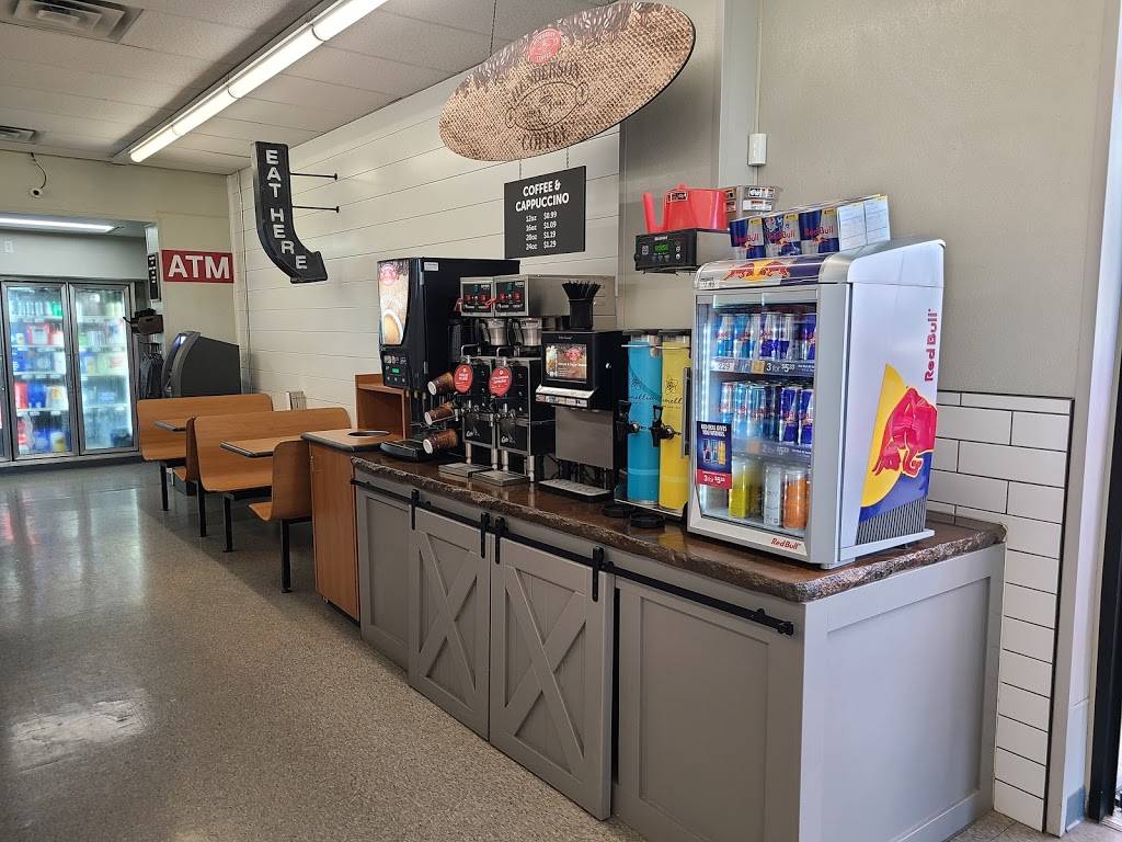 The Cove | restaurant | 10202 N Cincinnati Ave, Sperry, OK 74073, USA | 9182885001 OR +1 918-288-5001