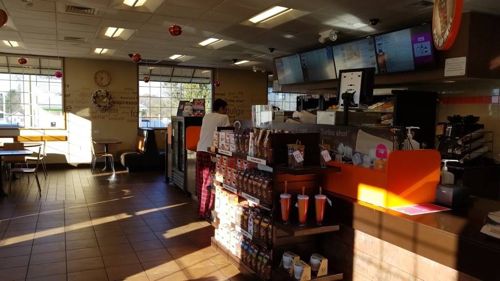 Dunkin | cafe | 1677 Meriden Rd, Wolcott, CT 06716, USA | 2038791522 OR +1 203-879-1522