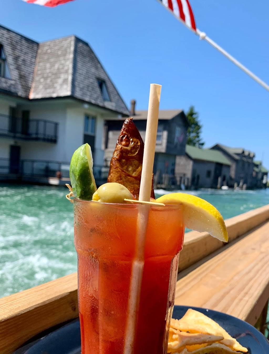 The Cove | restaurant | 111 W River St, Leland, MI 49654, USA | 2312569834 OR +1 231-256-9834