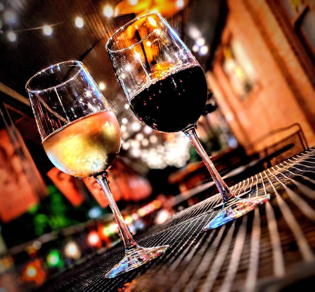 Rosey Baby | restaurant | 300 S Jackson St, Starkville, MS 39759, USA | 6623241949 OR +1 662-324-1949