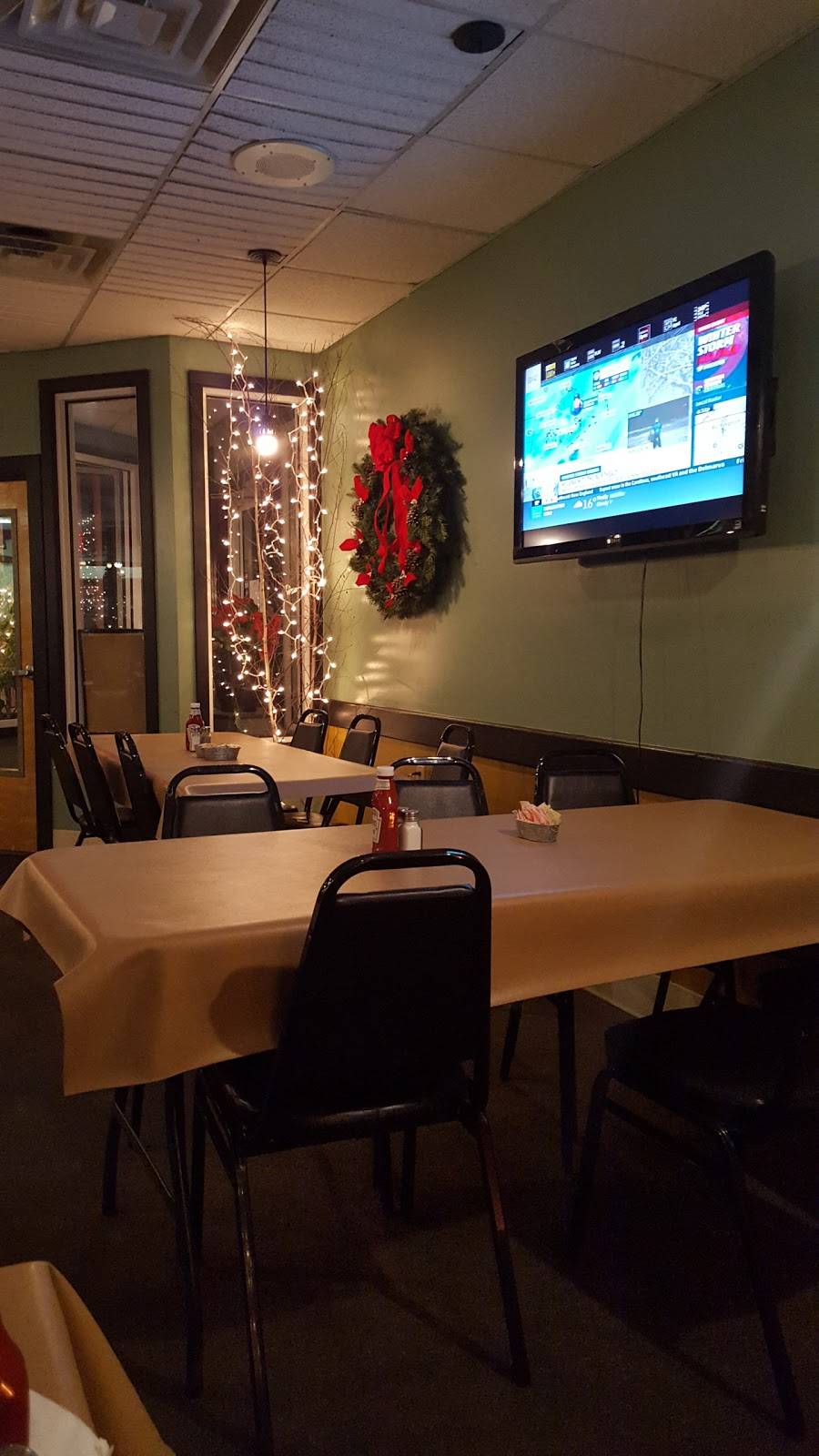 Green Mountain Cafe | restaurant | 213 S Main St, St Albans City, VT 05478, USA | 8027828155 OR +1 802-782-8155