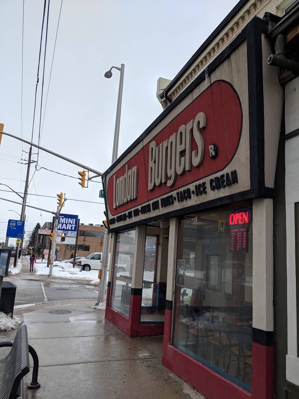 London Burgers | restaurant | 471 Dundas St, London, ON N6B 1W3, Canada | 2266633914 OR +1 226-663-3914