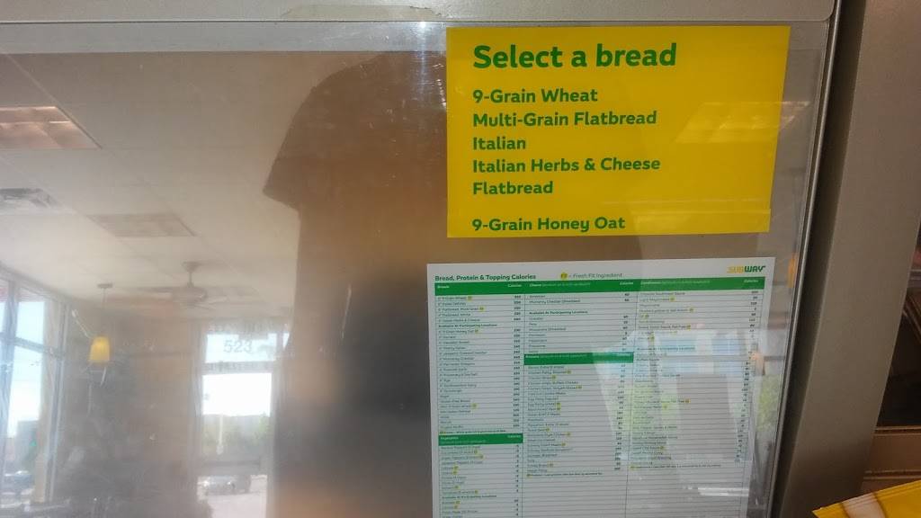 Subway | meal takeaway | 523 Lomas Blvd NW, Albuquerque, NM 87102, USA | 5059622146 OR +1 505-962-2146