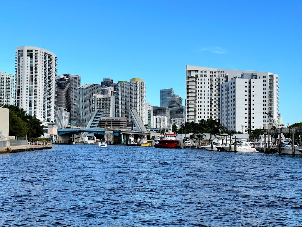 Seaspice Brasserie & Lounge | night club | 422 NW N River Dr, Miami, FL 33128, USA | 3054404200 OR +1 305-440-4200