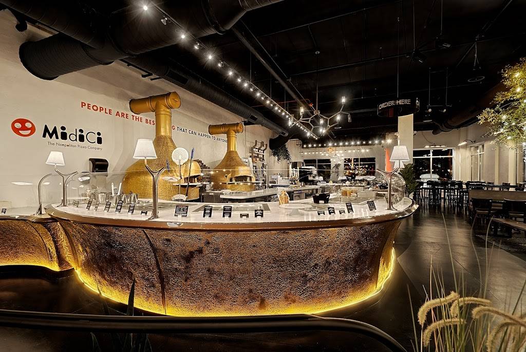 MidiCi The Neapolitan Pizza Company | restaurant | 135 Water St suite 101, Naperville, IL 60540, USA | 6304458054 OR +1 630-445-8054
