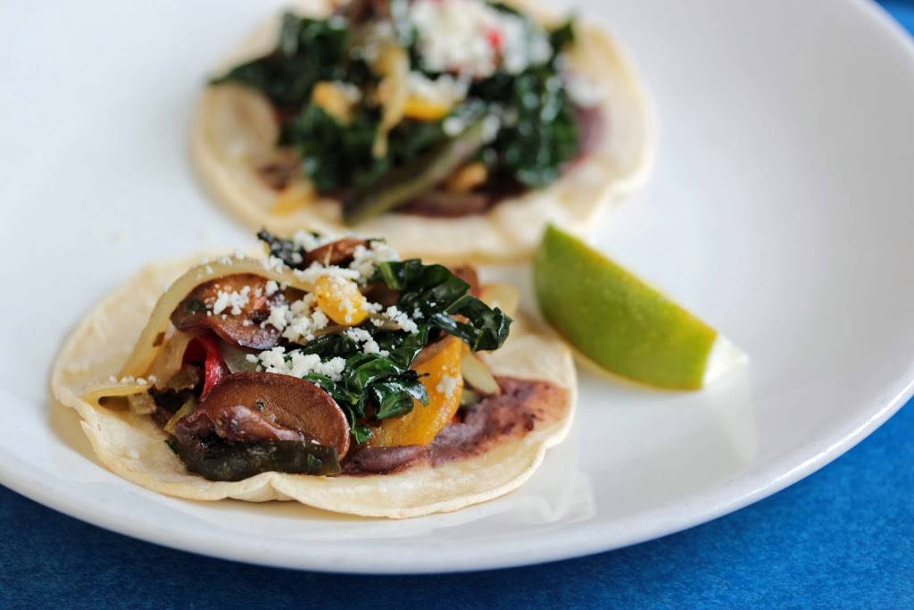 Rosalitas Tacos | restaurant | 153 Waterfront St, National Harbor, MD 20745, USA | 3015671005 OR +1 301-567-1005