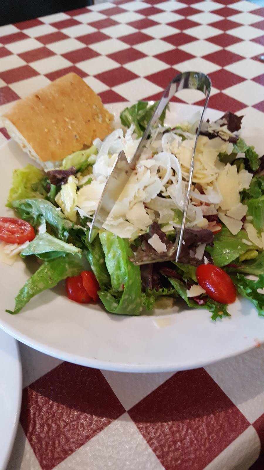 Giordanos | restaurant | 5115 Main St, Downers Grove, IL 60515, USA | 6304355999 OR +1 630-435-5999