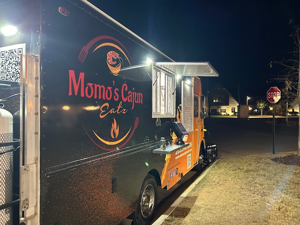 Momos Cajun Eatz | restaurant | 633 11th Ave SW, Alabaster, AL 35007, USA | 2055981008 OR +1 205-598-1008