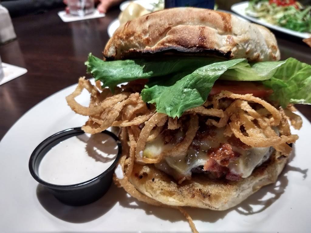 Matt the Millers Tavern | restaurant | 9558 Civic Centre Blvd, West Chester Township, OH 45069, USA | 5132984050 OR +1 513-298-4050