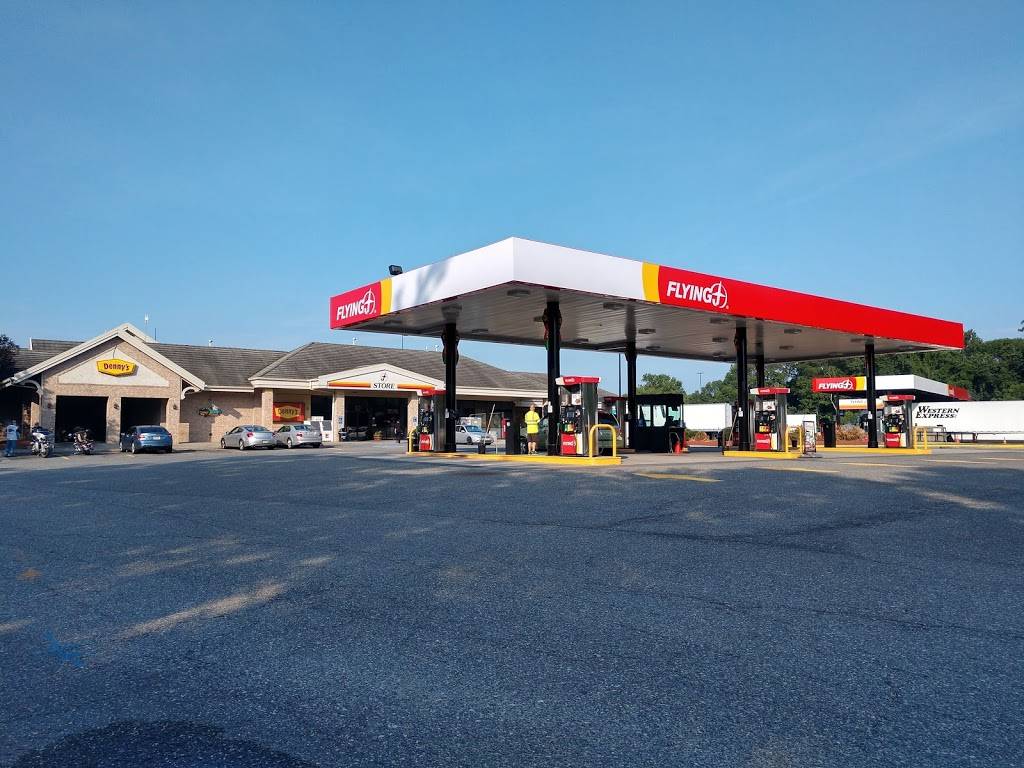 Flying J Travel Center | restaurant | 326 Hawks Bridge Rd, Carneys Point Township, NJ 08069, USA | 8563510080 OR +1 856-351-0080