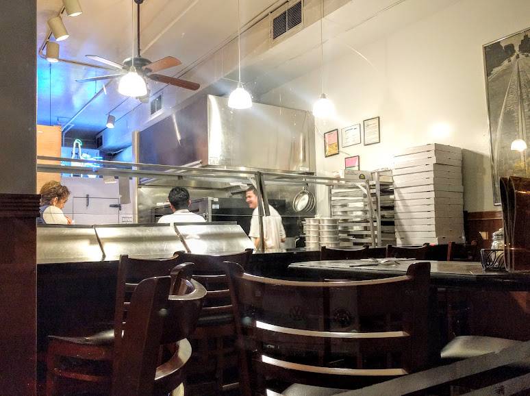 Village Pizzeria | meal delivery | 1 Clement St, San Francisco, CA 94118, USA | 4152374614 OR +1 415-237-4614