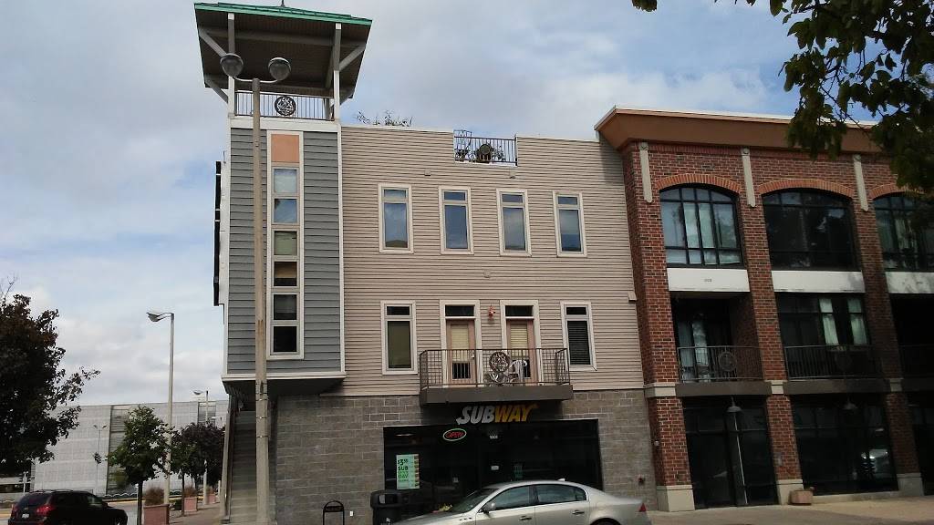 Subway | restaurant | 1601 2nd Ave, Rock Island, IL 61201, USA | 3097949330 OR +1 309-794-9330