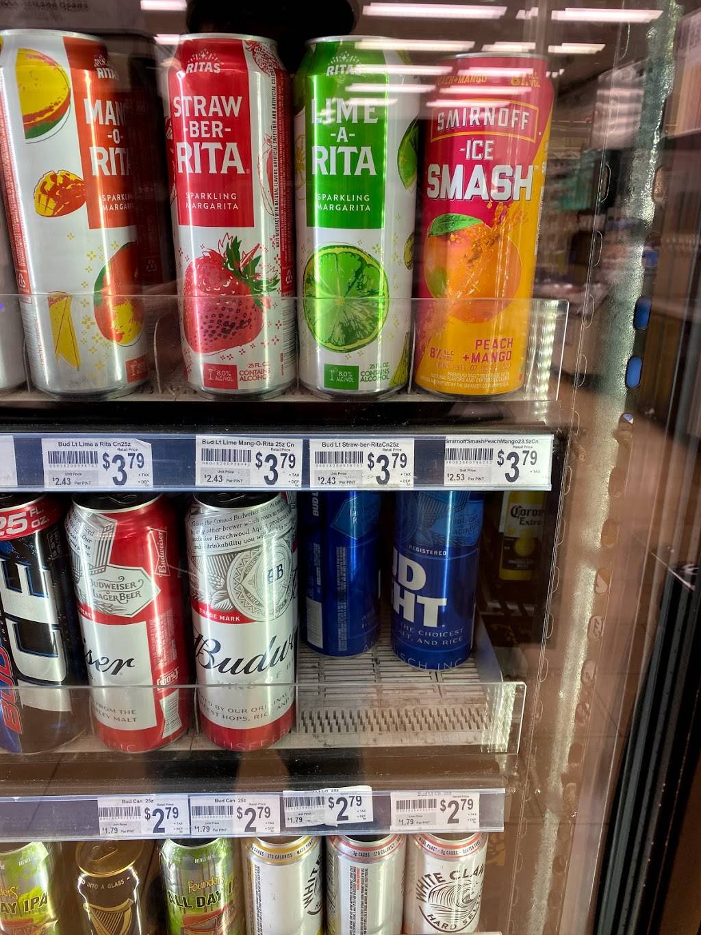 Santa Rosa Deli Taqueria and Pupuseria | meal delivery | 100 Bay Ave, Patchogue, NY 11772, USA | 6317303308 OR +1 631-730-3308