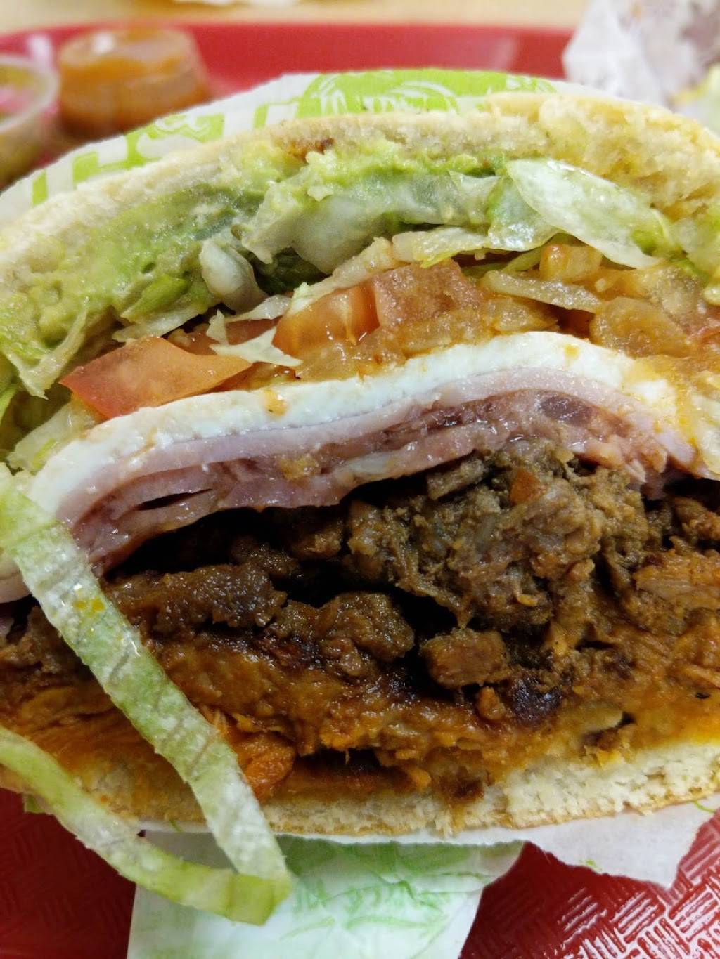 El Gallo Giro | restaurant | 1442 S Bristol St # 1A, Santa Ana, CA 92704, USA | 7145492011 OR +1 714-549-2011