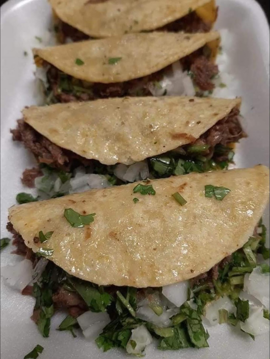 Tacos de Cabeza Alex (Estilo Cajeme) | restaurant | 3332 W Van Buren St #2, Phoenix, AZ 85009, USA | 5203419264 OR +1 520-341-9264