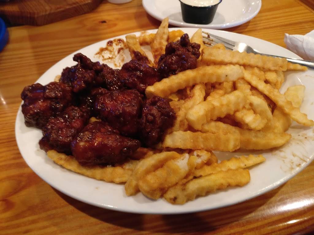 Gators Dockside Highland City | restaurant | 5147 US Highway 98 South, Lakeland, FL 33812, USA | 8636197619 OR +1 863-619-7619