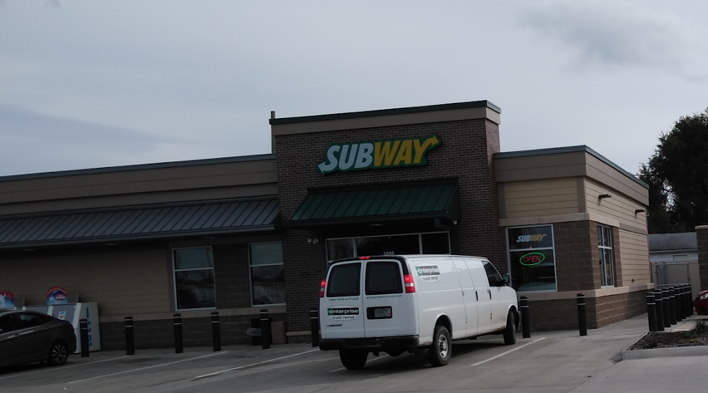 Subway | restaurant | 1896 Front St, Toledo, OH 43605, USA | 4192140832 OR +1 419-214-0832