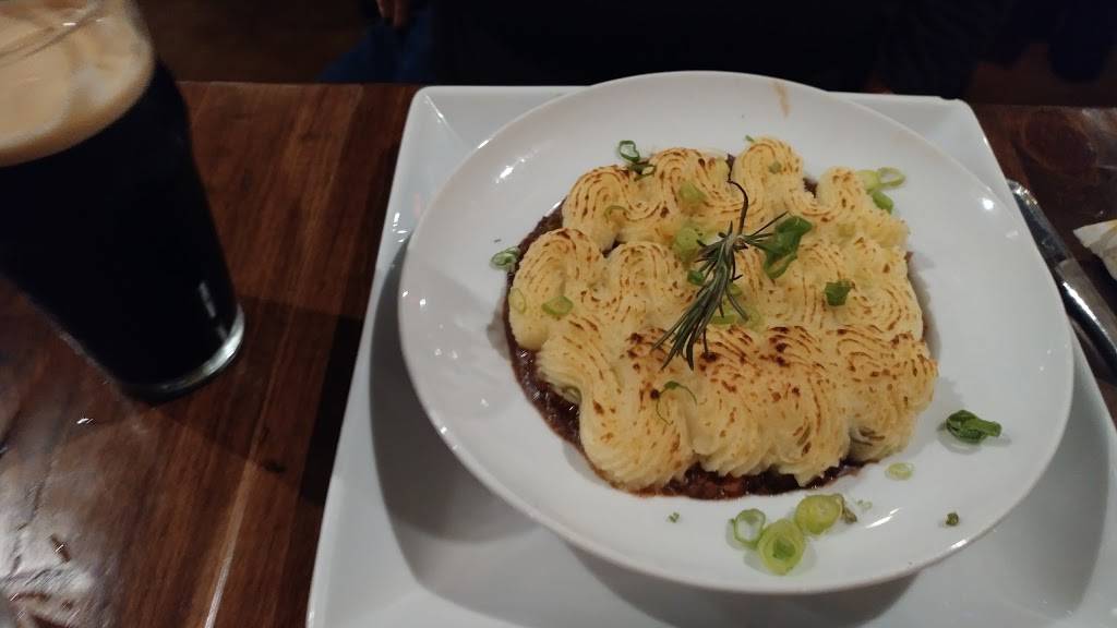 Brewery Draconum | restaurant | 24407 Main St, Santa Clarita, CA 91321, USA | 6615689160 OR +1 661-568-9160