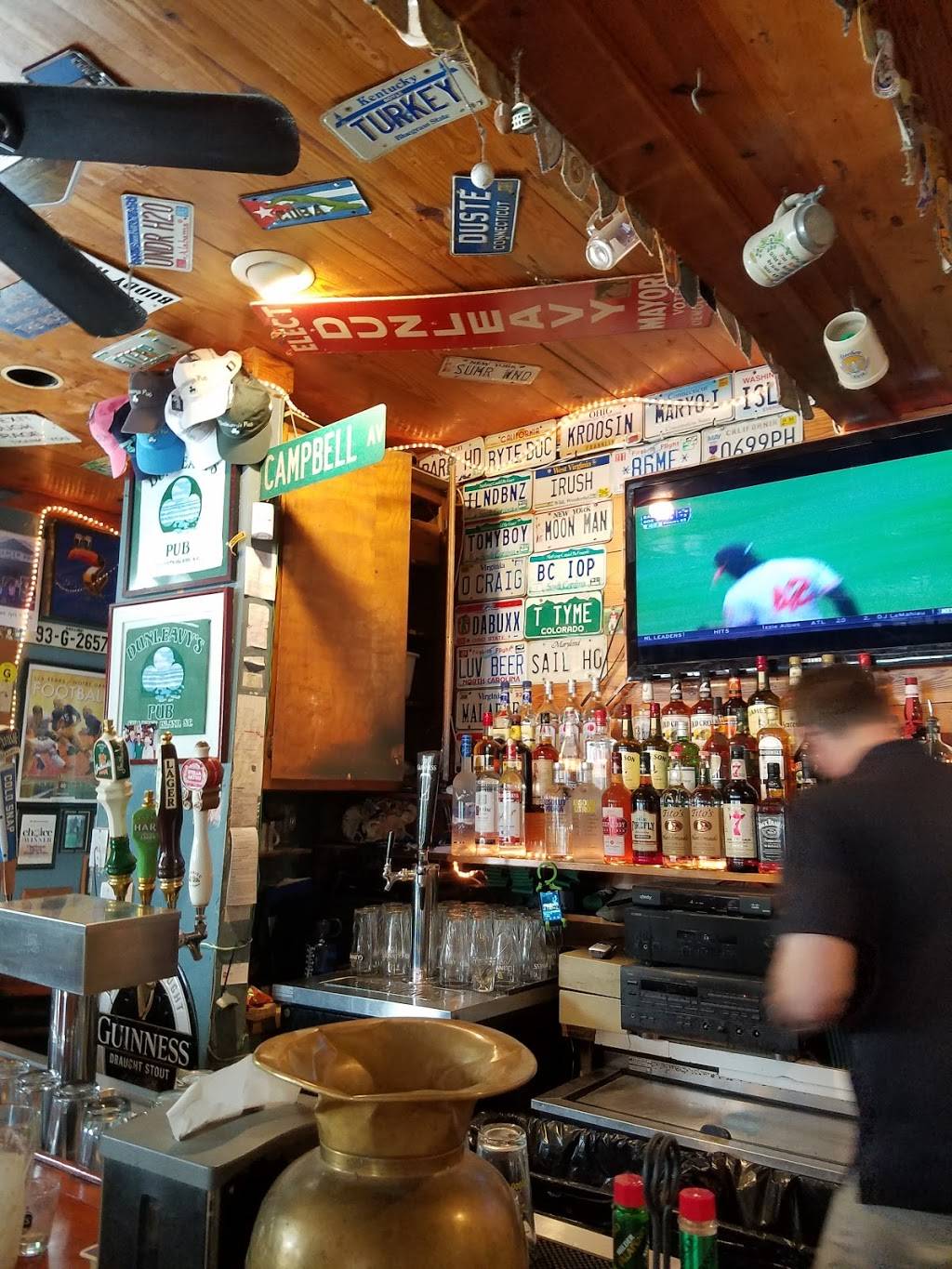 Dunleavys Pub | restaurant | 2213 Middle St # B, Sullivans Island, SC 29482, USA | 8438839646 OR +1 843-883-9646