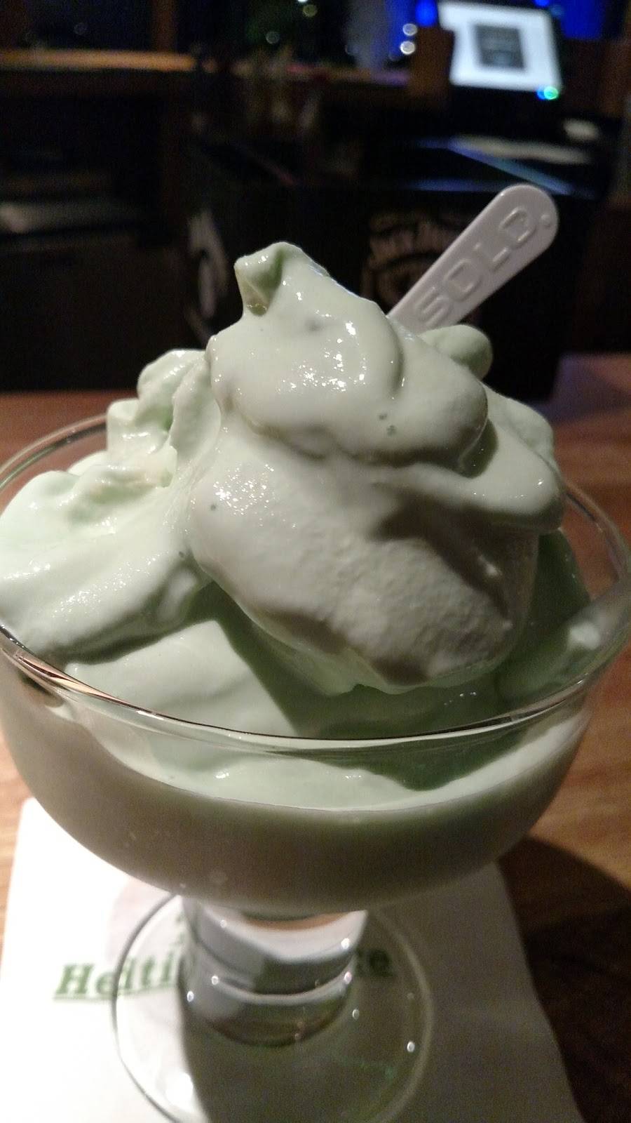 Heiting Place Supper Club | restaurant | 1101 W North Ave, Little Chute, WI 54140, USA | 9207886697 OR +1 920-788-6697