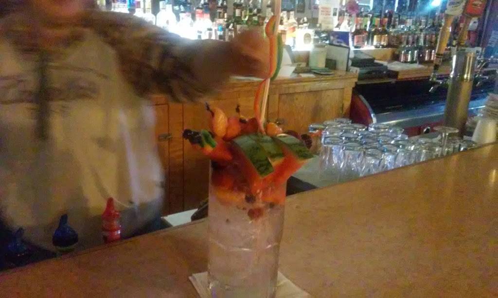 Bombers Bar & Grill | restaurant | 107 4th St, Coleman, MI 48618, USA | 9894656891 OR +1 989-465-6891