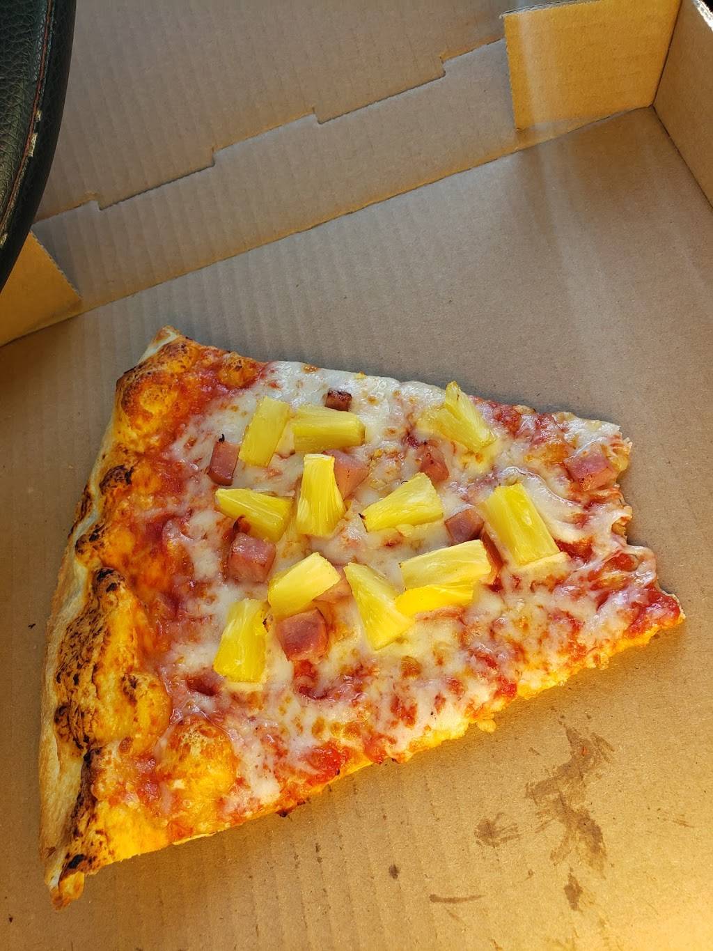 Slices Pizza | restaurant | 7155 E Hampden Ave, Denver, CO 80224, USA | 3037580940 OR +1 303-758-0940