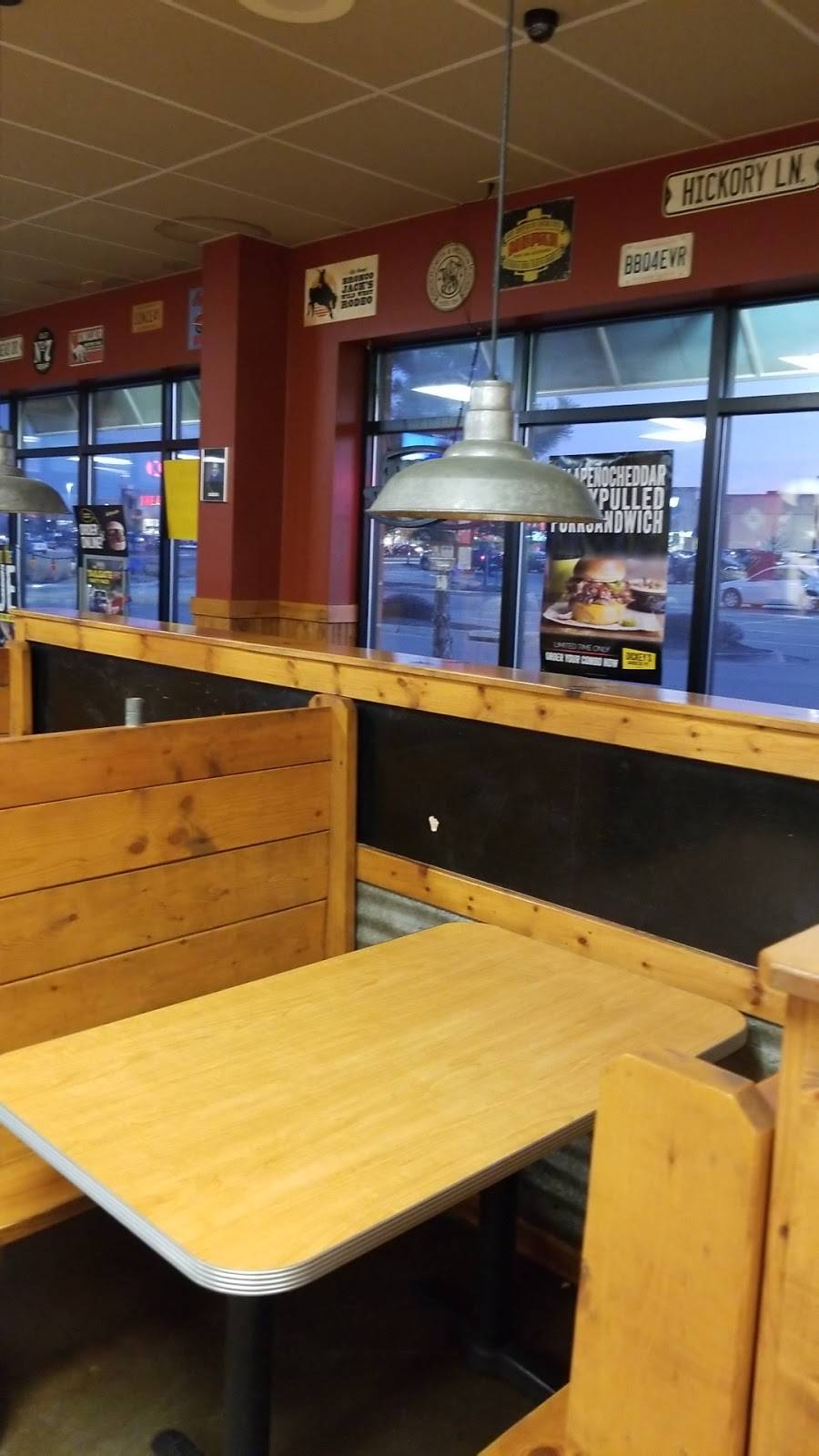 Dickeys Barbecue Pit | meal delivery | 9000 N Skyview Ave, Kansas City, MO 64154, USA | 8165053900 OR +1 816-505-3900