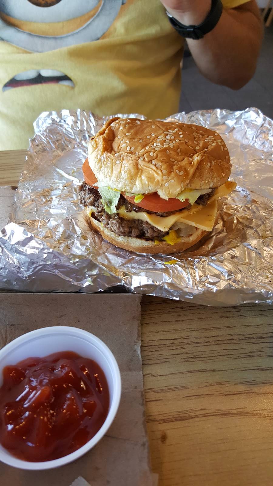 Five Guys | meal takeaway | 4833 S Hulen St, Fort Worth, TX 76132, USA | 8172638900 OR +1 817-263-8900