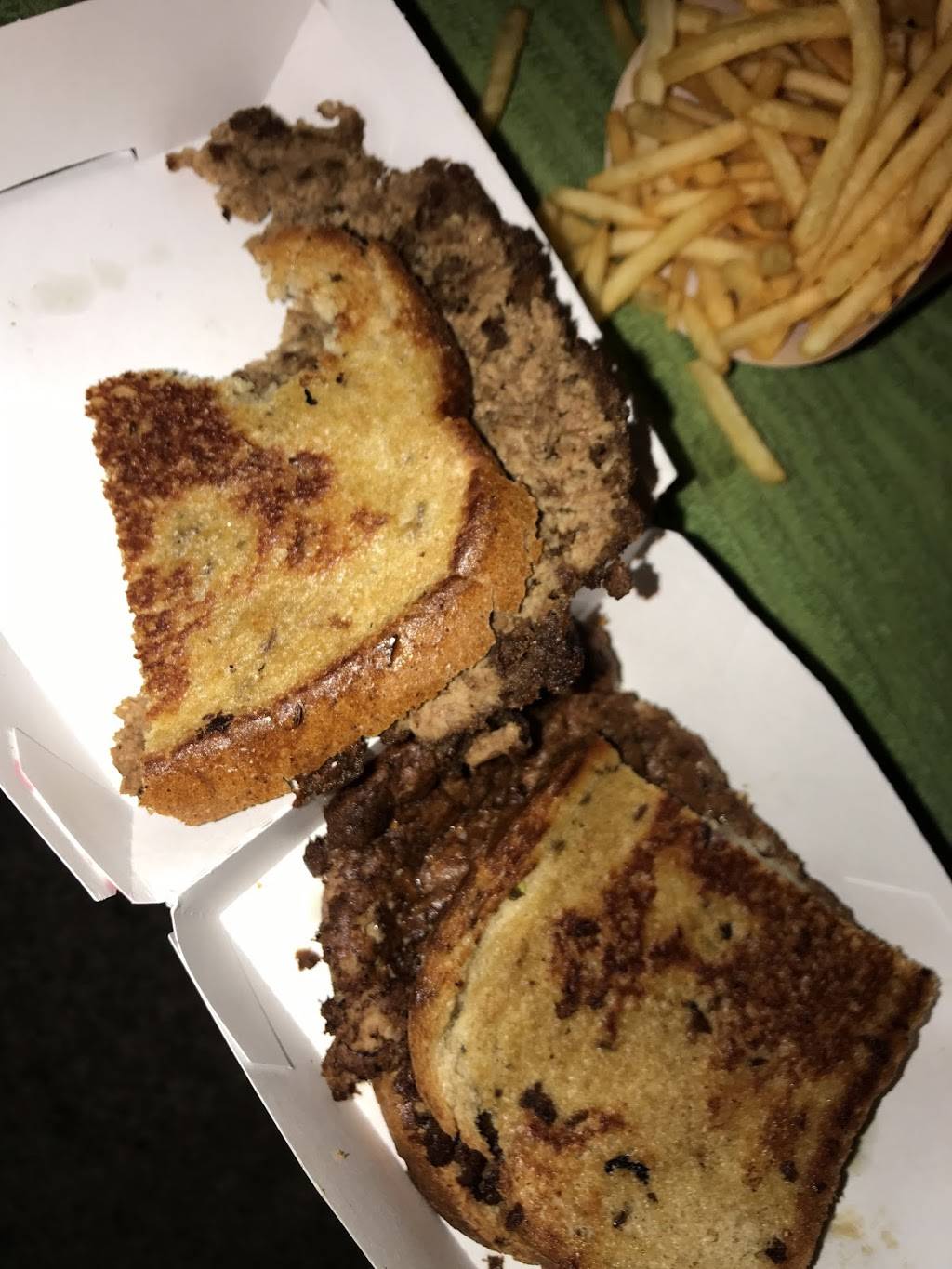 Freddys Frozen Custard & Steakburgers | restaurant | 2250 Main St, Longmont, CO 80501, USA | 3037764101 OR +1 303-776-4101