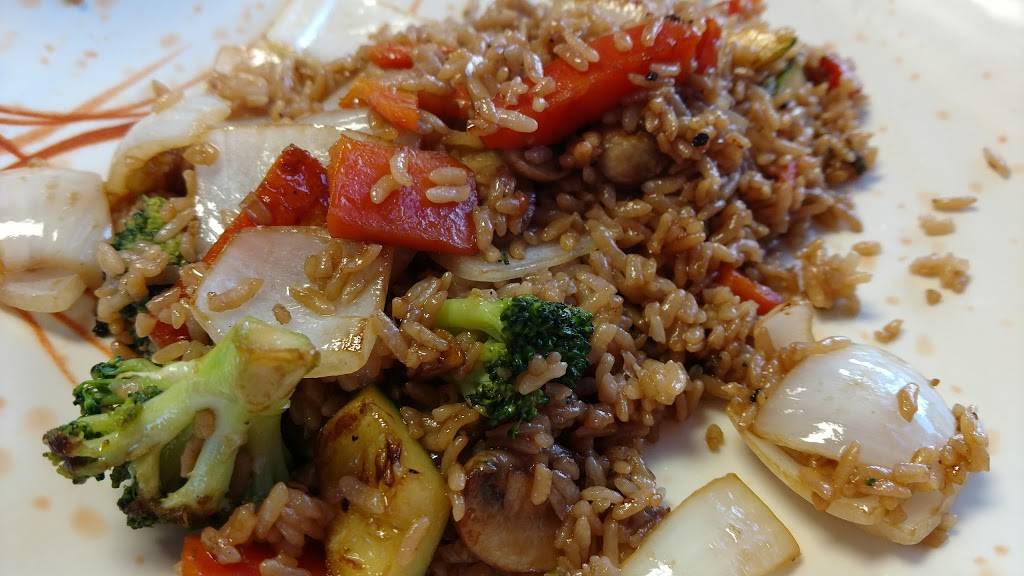 Sakura Cafe | restaurant | 12835 US-231, Hazel Green, AL 35750, USA | 2568287818 OR +1 256-828-7818