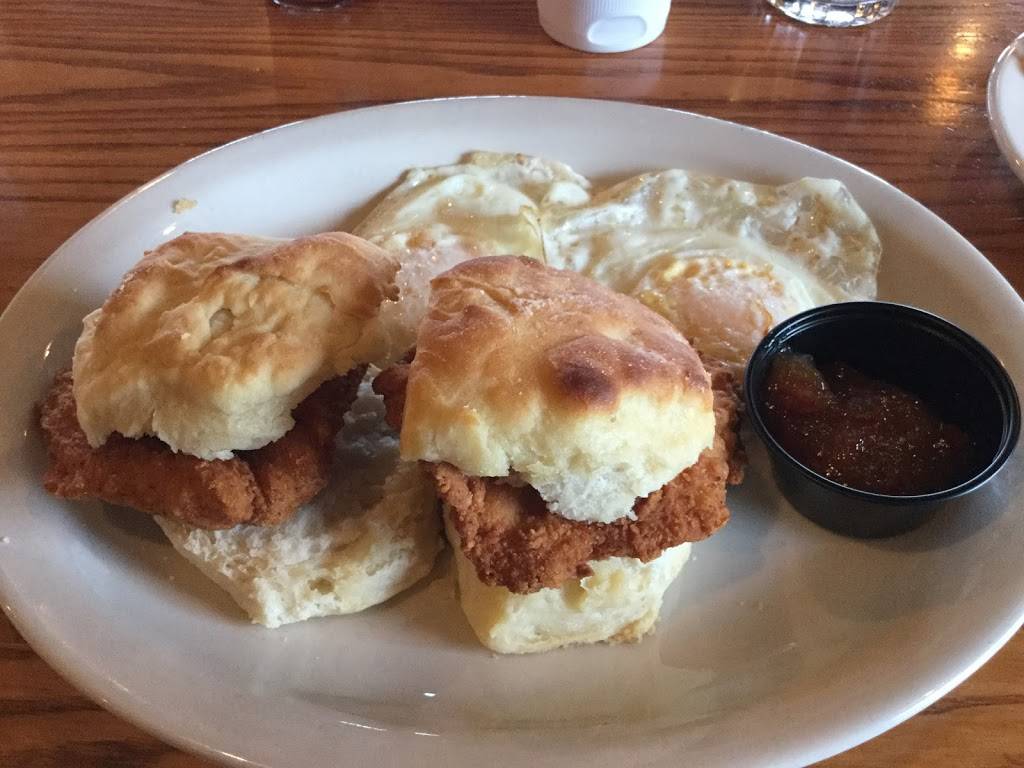 Cracker Barrel Old Country Store | restaurant | 4984 South Kay Bee Drive, Gas City, IN 46933, USA | 7659987790 OR +1 765-998-7790