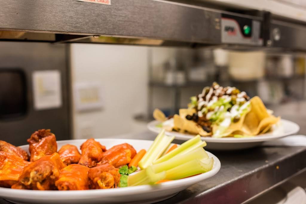 Litl Bit Bar & Grill | restaurant | 3620 35th Ave, Evans, CO 80620, USA | 9705060301 OR +1 970-506-0301