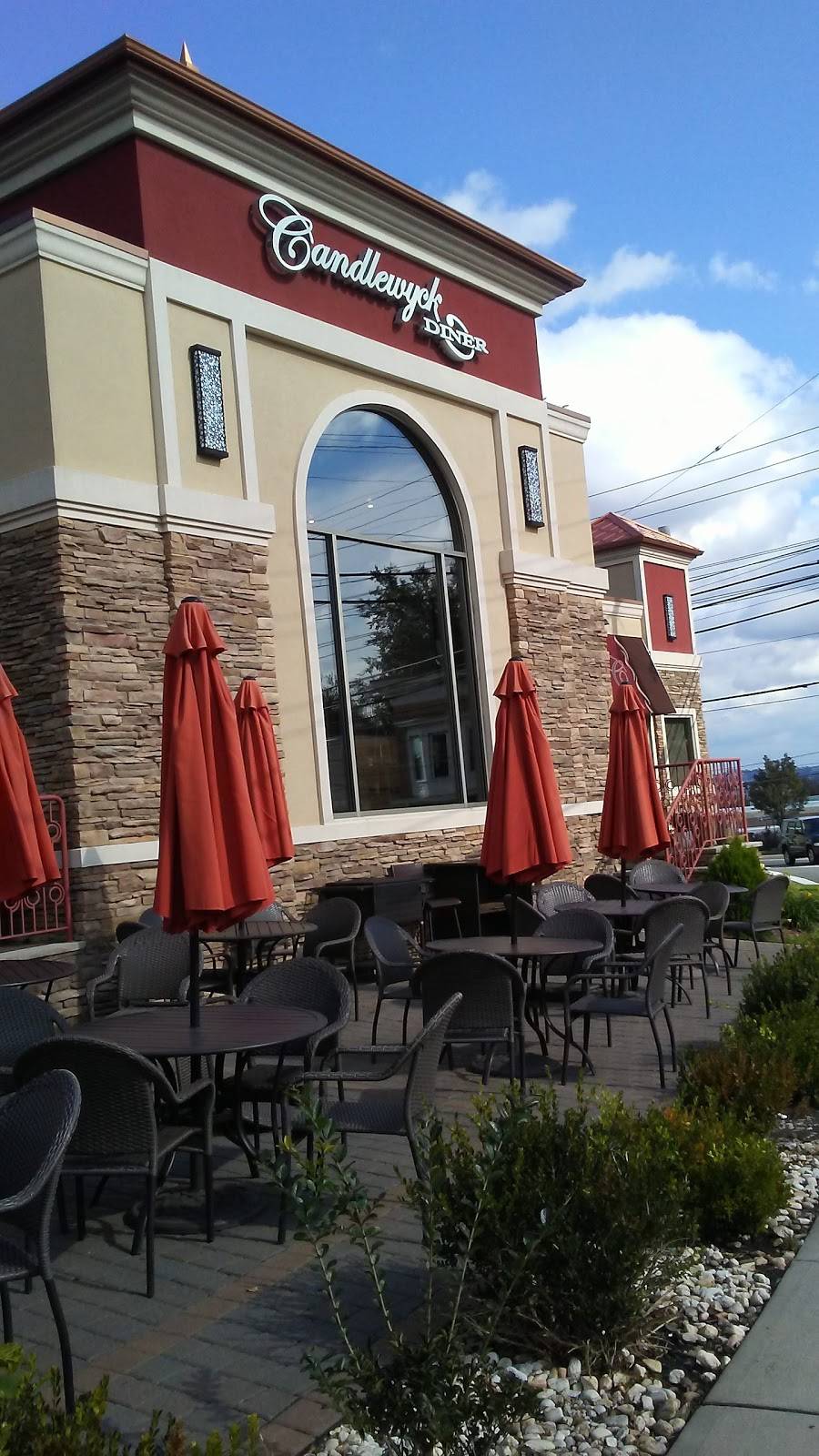Candlewyck Diner | restaurant | 179 Paterson Ave, East Rutherford, NJ 07073, USA | 2019334446 OR +1 201-933-4446