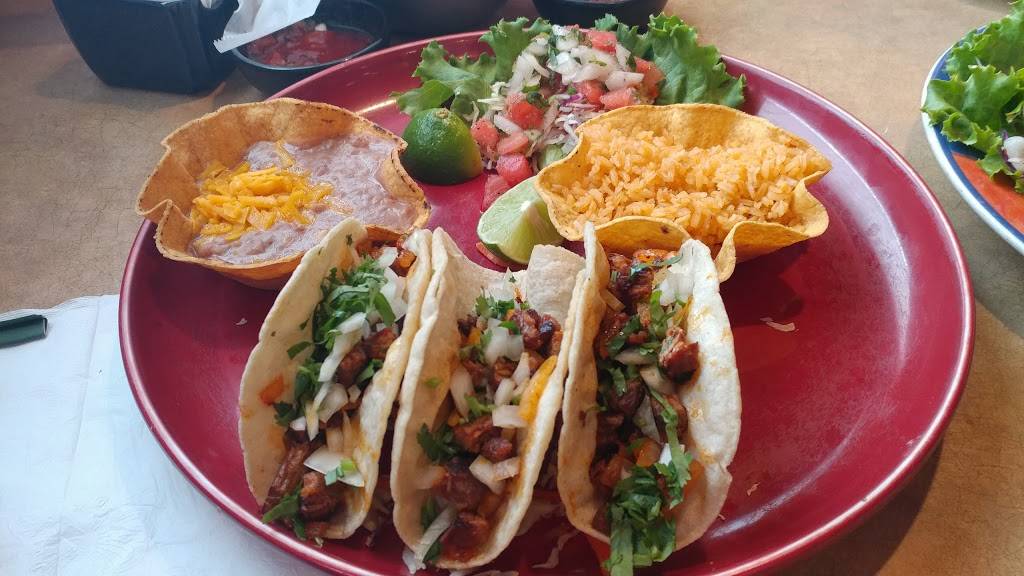 Azteca D Oro | restaurant | 11633 University Blvd, Orlando, FL 32817, USA | 4077378388 OR +1 407-737-8388