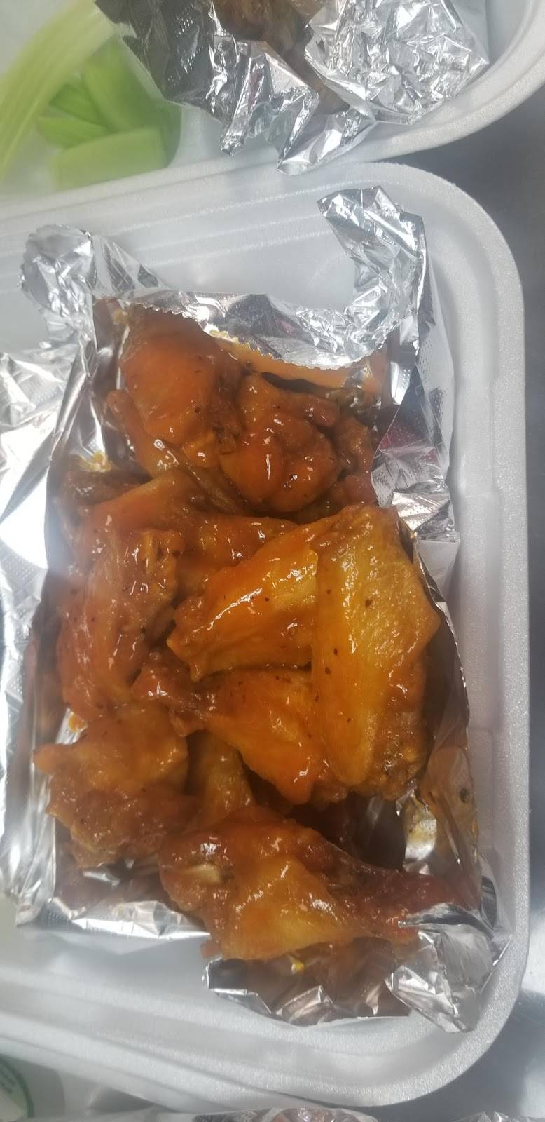Country Wings | restaurant | 6959 Macon Rd Suite B, Columbus, GA 31907, USA | 7066107236 OR +1 706-610-7236