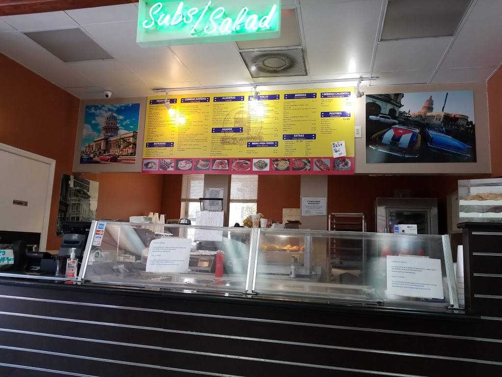 La Estacion | restaurant | 3151 W Hallandale Beach Blvd, Hallandale Beach, FL 33009, USA | 9542486900 OR +1 954-248-6900