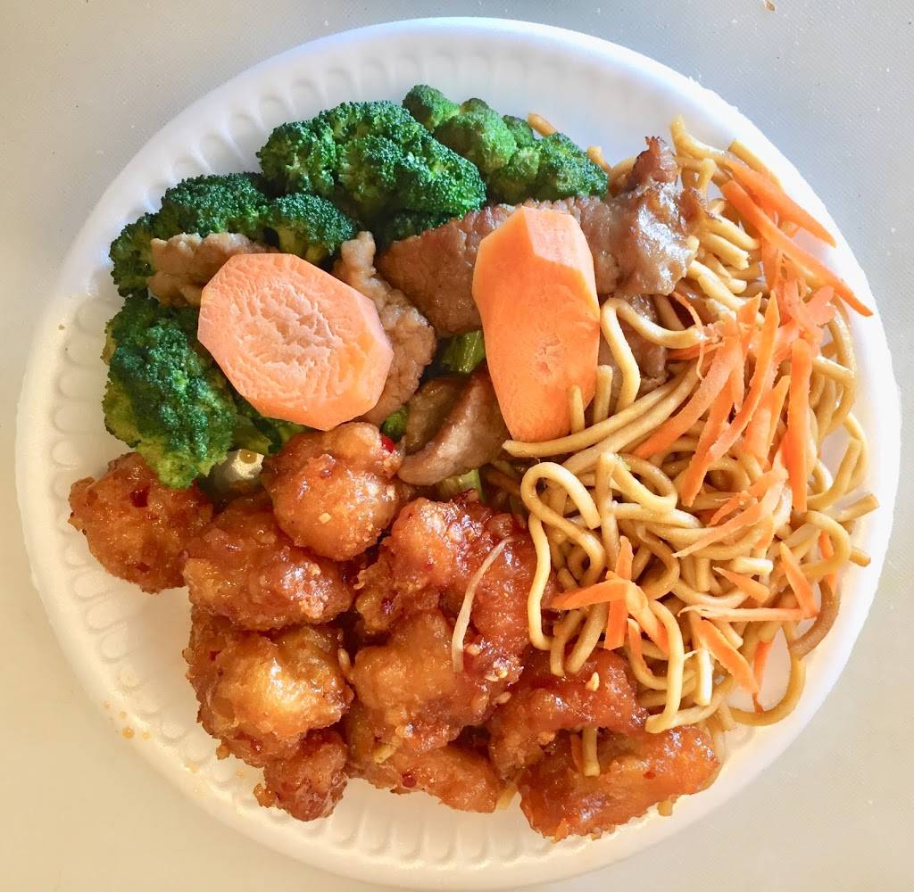 China Palace Restaurant | restaurant | 1568 N First St, Fresno, CA 93703, USA | 5592680820 OR +1 559-268-0820