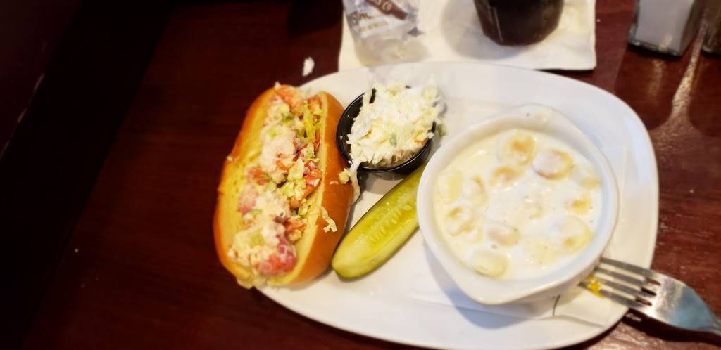 Jake n JOES Sports Grille - Braintree | restaurant | 551 John Mahar Hwy, Braintree, MA 02184, USA | 7818433828 OR +1 781-843-3828