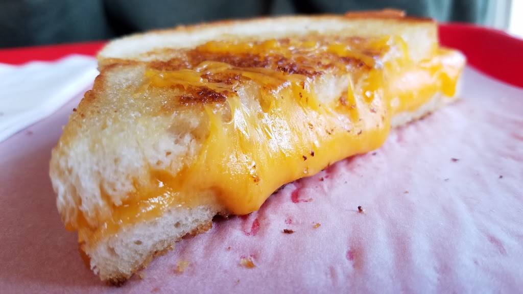 Holly Cafe | restaurant | 204 S Saginaw St, Holly, MI 48442, USA | 2483825307 OR +1 248-382-5307